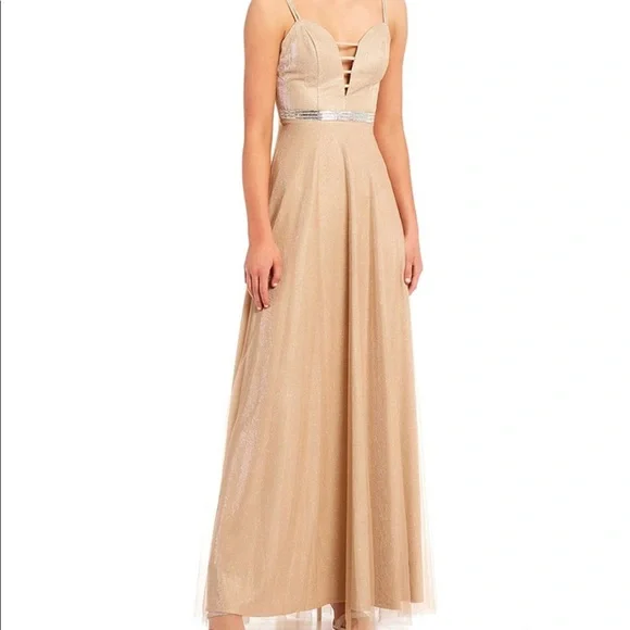 chinese dress ladies Vintage One Shoulder Bedazzled City Triangles Maxi Dress – Ragstock